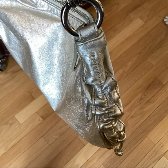 Vtg Banana Republic Gold Leather, bag with shoulder chain - Picture 5 of 15